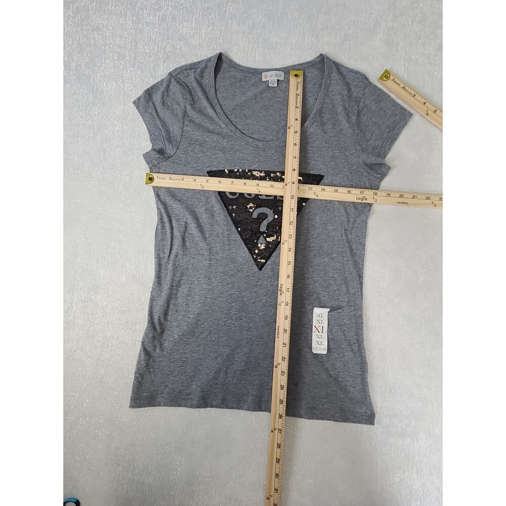Guess Y2K women's sequin logo tee shirt longer length Size XL Bling Mcbling - Picture 3 of 7